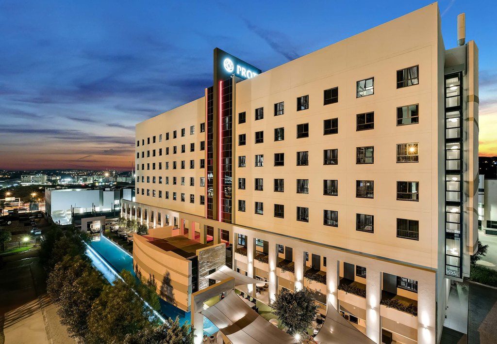 Protea Hotel Fire & Ice! By Marriott Pretoria Menlyn Dış mekan fotoğraf
